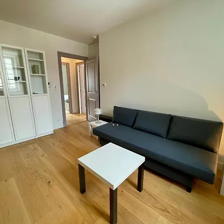 Lägenhet Au Coeur De L'avenue Lajarige