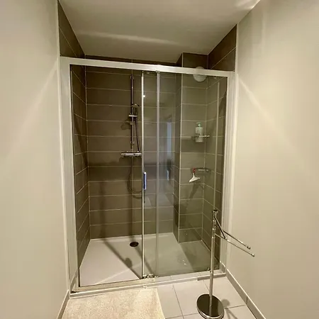 Au Coeur De L'avenue Lajarige Apartment