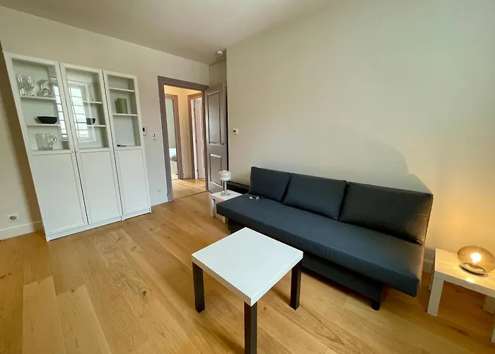 Apartment Au Coeur De L'avenue Lajarige