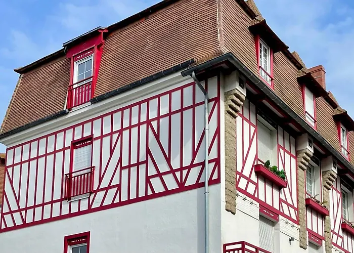 Au Coeur De L'avenue Lajarige * La Baule